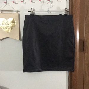 Forever 21 | Faux Leather Pencil Skirt